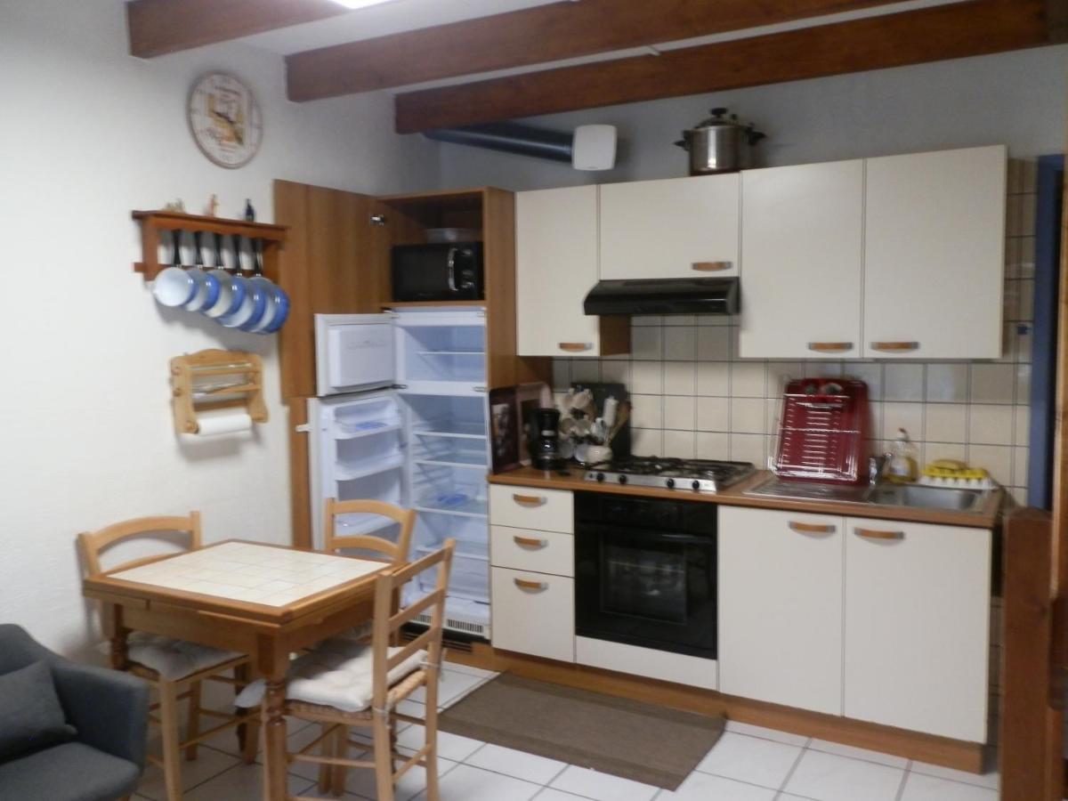 Pitchou,location uniquement à la semaine , du samedi 12h au samedi 10h Apartamento Cassis Exterior foto